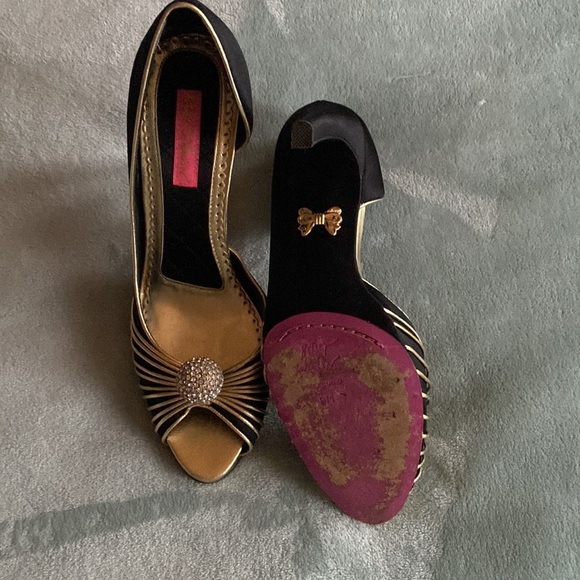 Betsy Johnson elegant heals - Picture 2 of 5